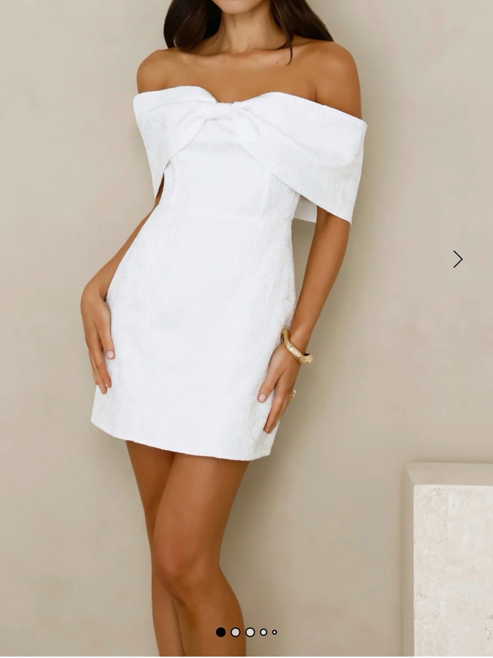 Off-Shoulder White Mini Dress with Twist Bow Detail